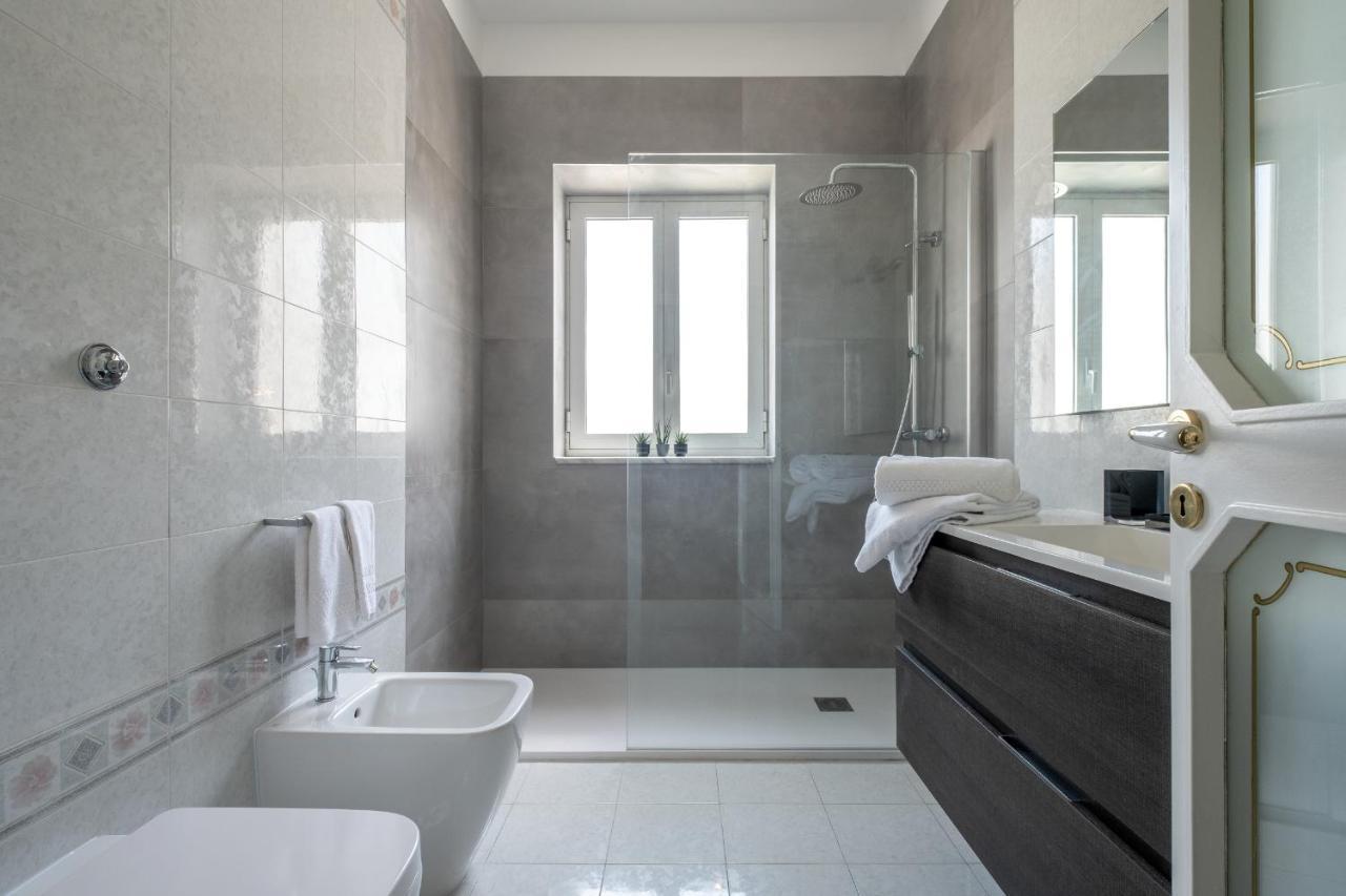 Sweet Life - Luxury Apartment-Suite-Rooms バーリ エクステリア 写真